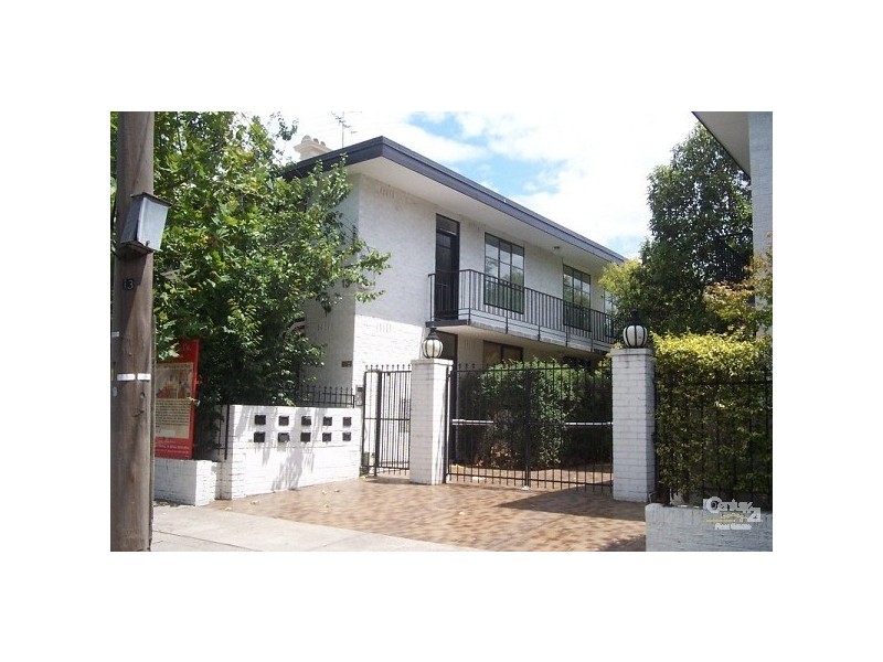 10/13 Crimea Street, St Kilda VIC 3182