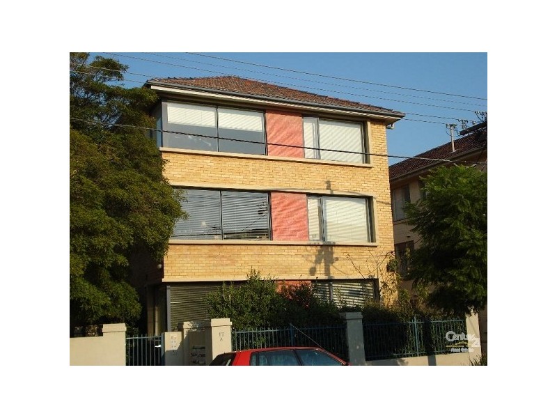 4/17A Burnett Street, St Kilda VIC 3182