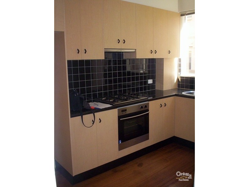 4/17A Burnett Street, St Kilda VIC 3182