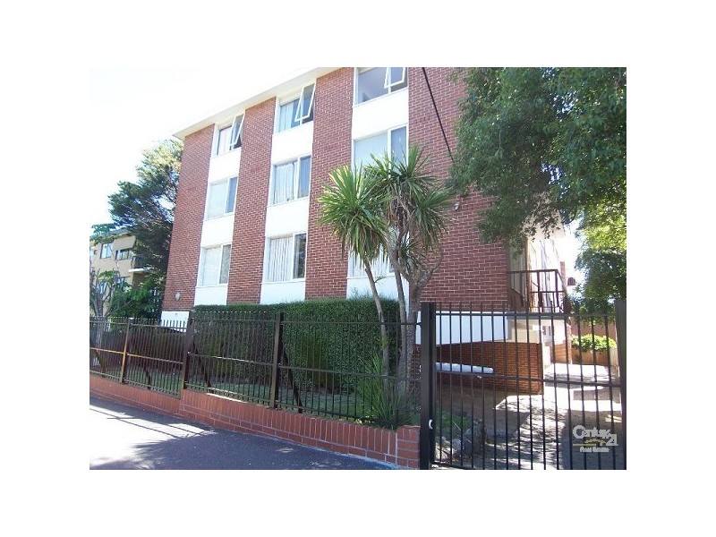 7/11 Herbert Street, St Kilda VIC 3182