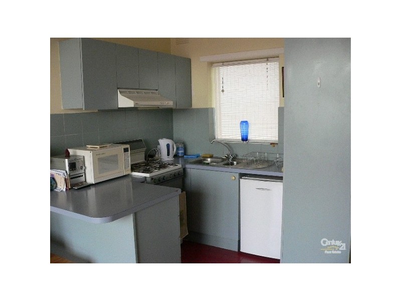 35/11 Marine Parade, St Kilda VIC 3182