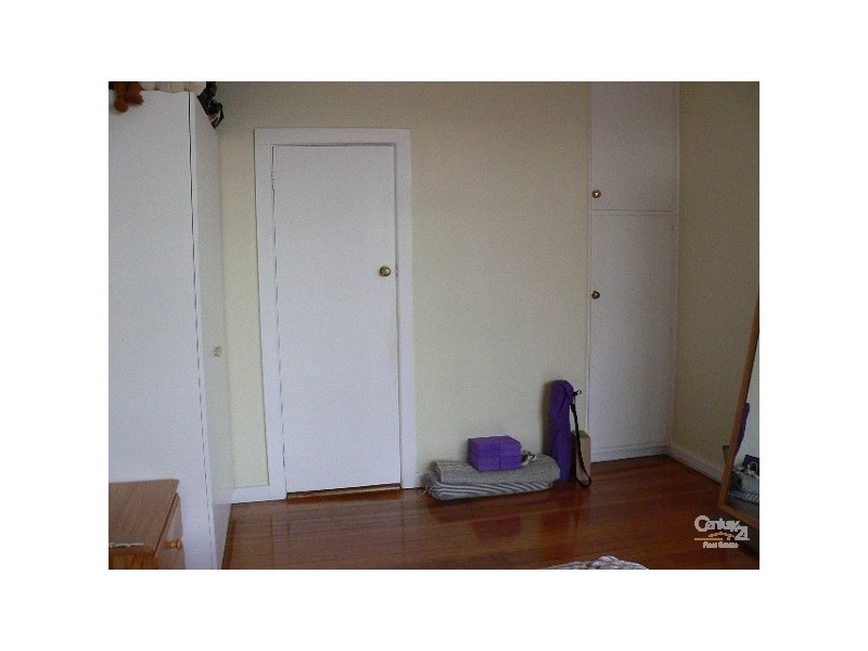 35/11 Marine Parade, St Kilda VIC 3182