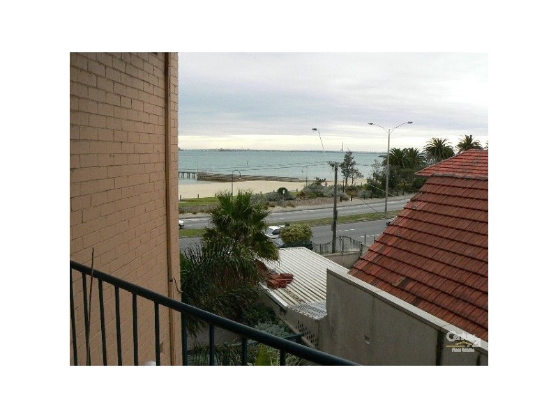 35/11 Marine Parade, St Kilda VIC 3182