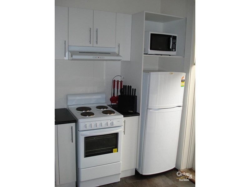 1/32 Grey Street, St Kilda VIC 3182