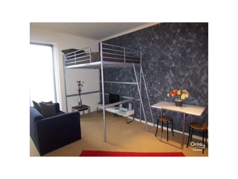 13/15 Acland Street, St Kilda VIC 3182