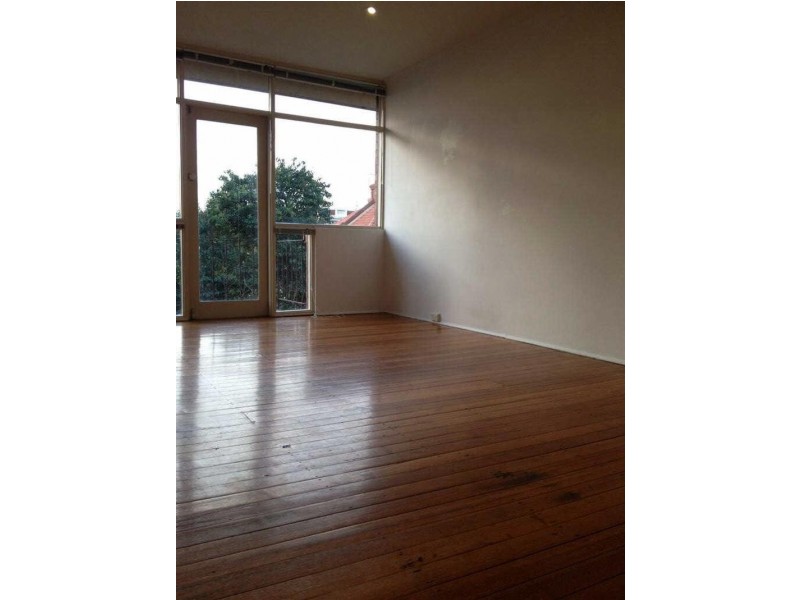 16/33  Grey Street, St Kilda VIC 3182