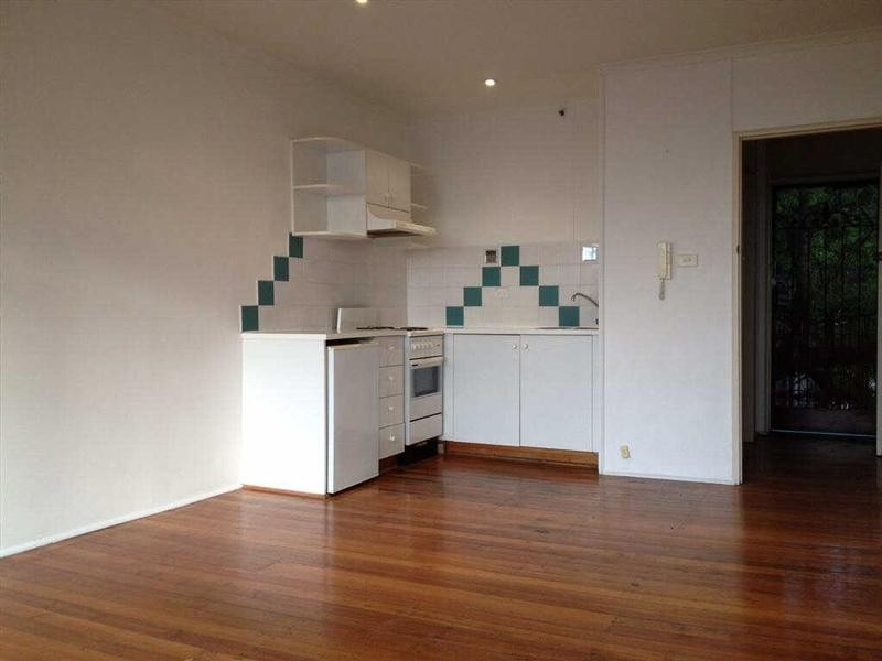 16/33  Grey Street, St Kilda VIC 3182