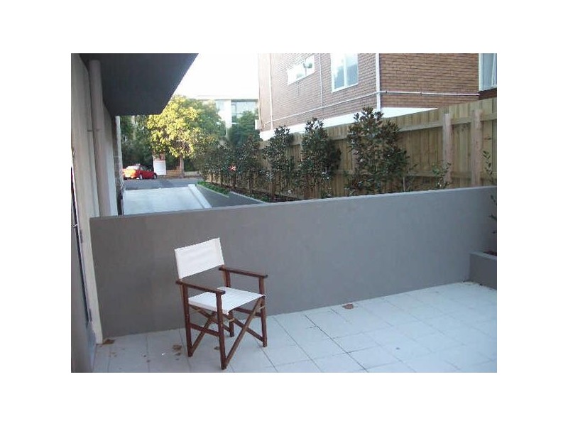 3/24-26  Milton Street, Elwood VIC 3184