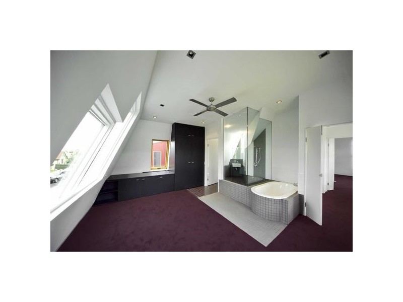 17  King Street, St Kilda East VIC 3183