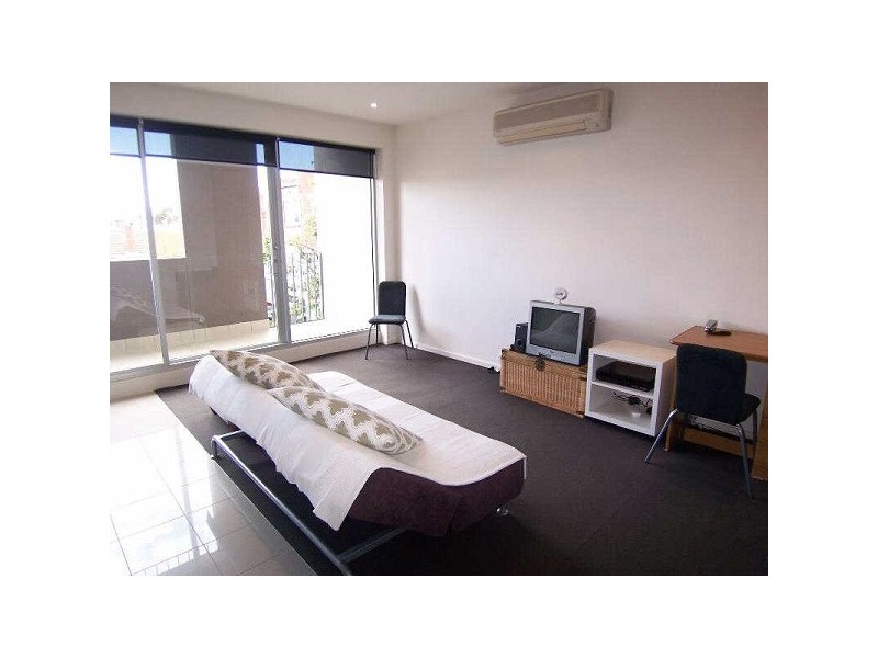 7/2  Maddock Street, Windsor VIC 3181