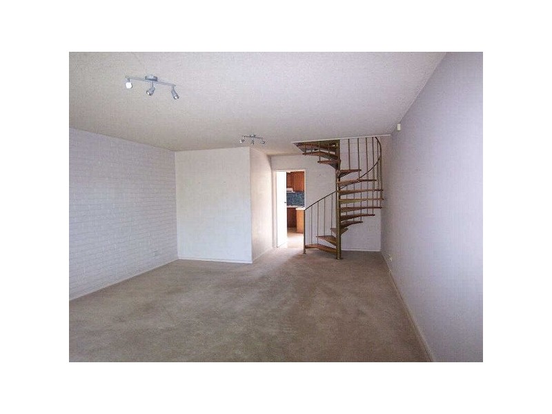 4/391  Dandenong Road, Armadale VIC 3143