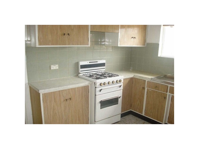 12/16  Vautier Street, Elwood VIC 3184