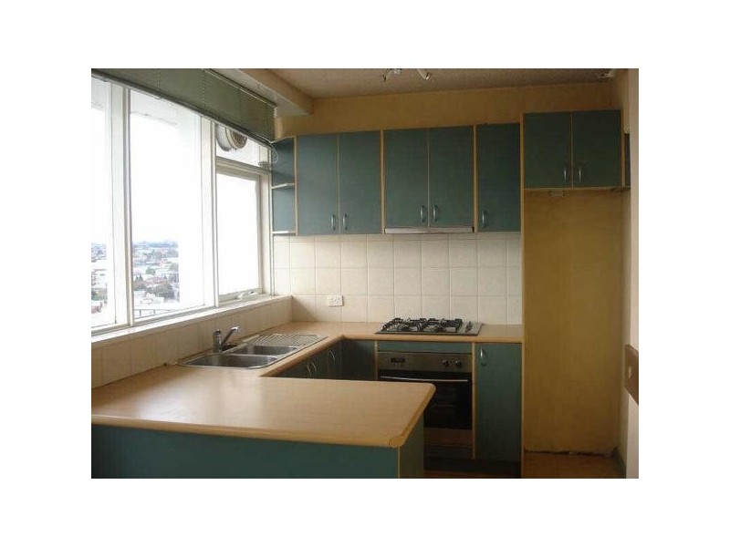 12F/12  Marine Parade, St Kilda VIC 3182