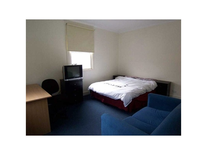 4/32  Grey Street, St Kilda VIC 3182