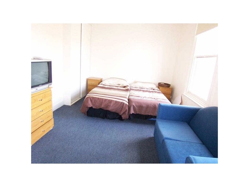 4/32  Grey Street, St Kilda VIC 3182