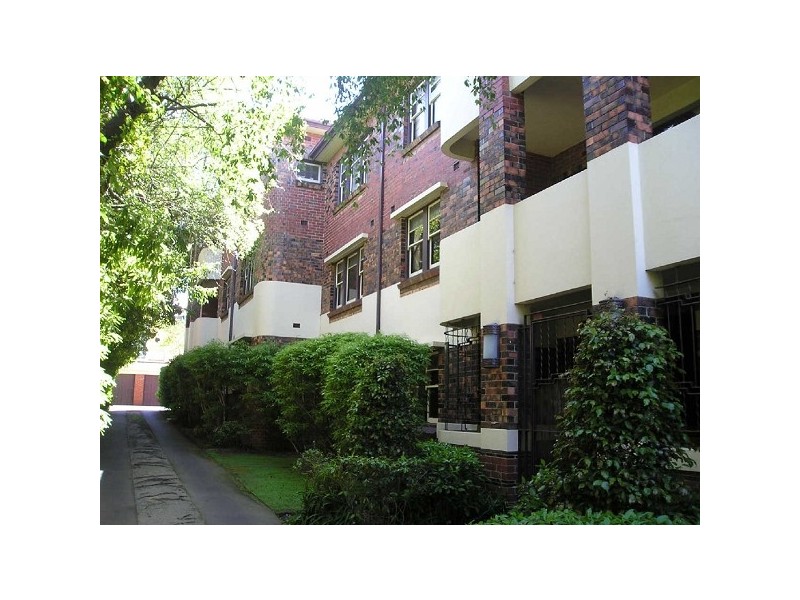 3/33  Docker St, Elwood VIC 3184