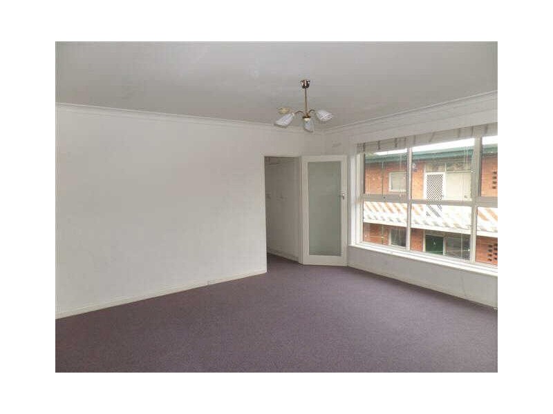 12/54  Barkly Street, St Kilda VIC 3182