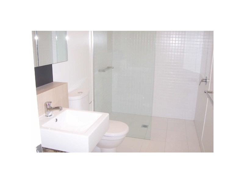 107/63  Acland St, St Kilda VIC 3182