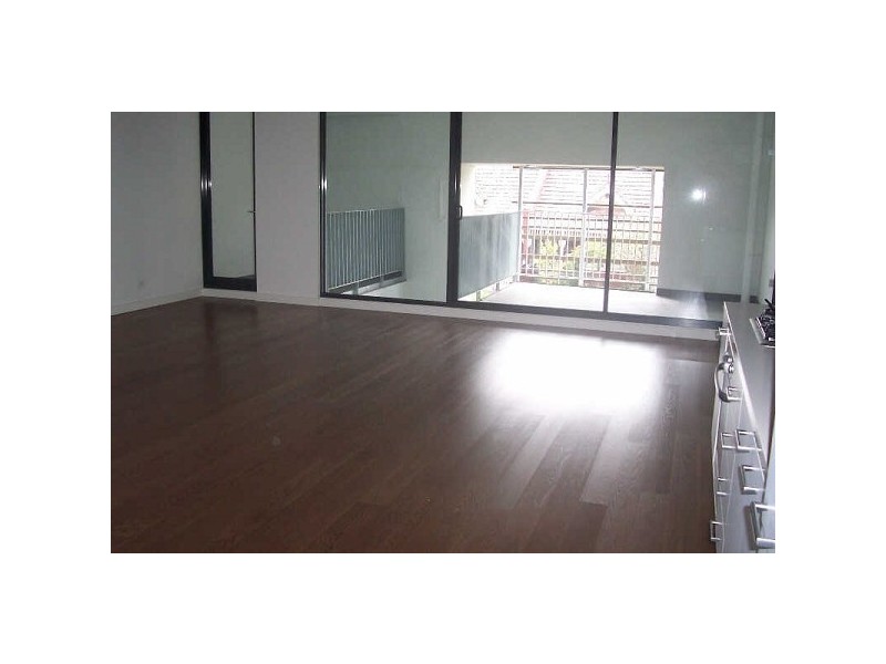 107/63  Acland St, St Kilda VIC 3182