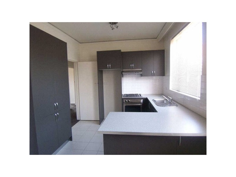 2/16  Coleridge St, Elwood VIC 3184