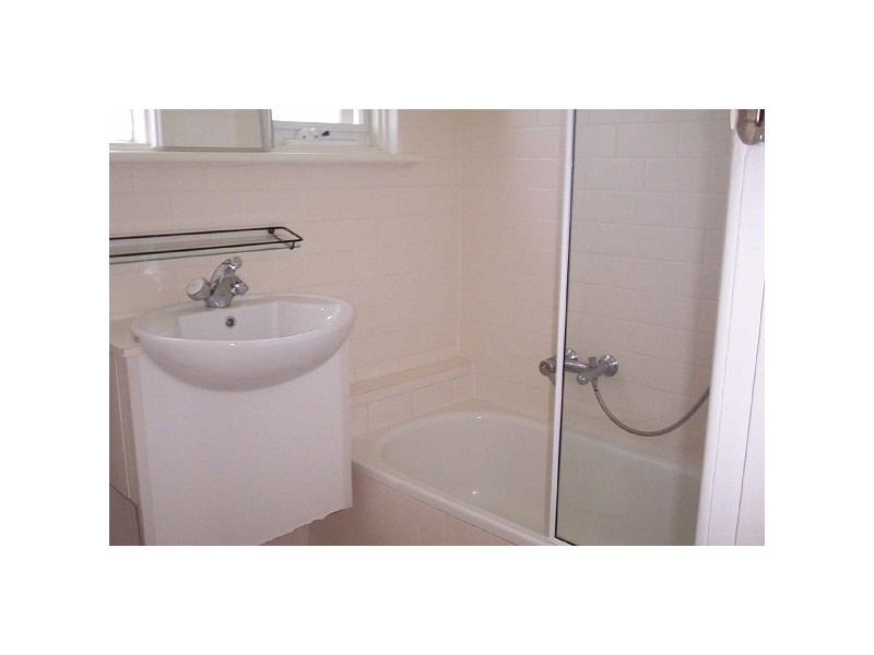 7/4  Charlotte Place, St Kilda VIC 3182