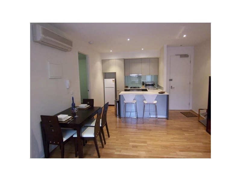 12/24-26  Milton St, Elwood VIC 3184