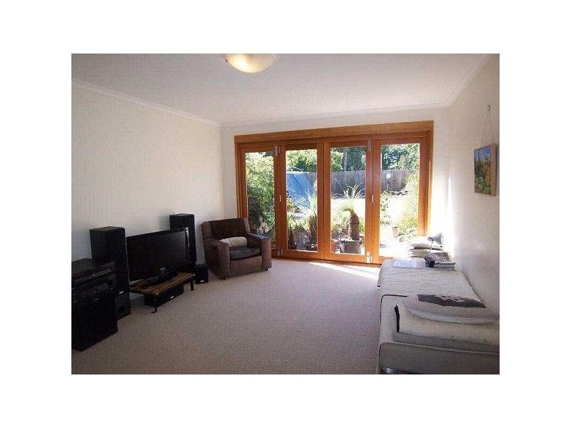 29a  John Street, Elwood VIC 3184