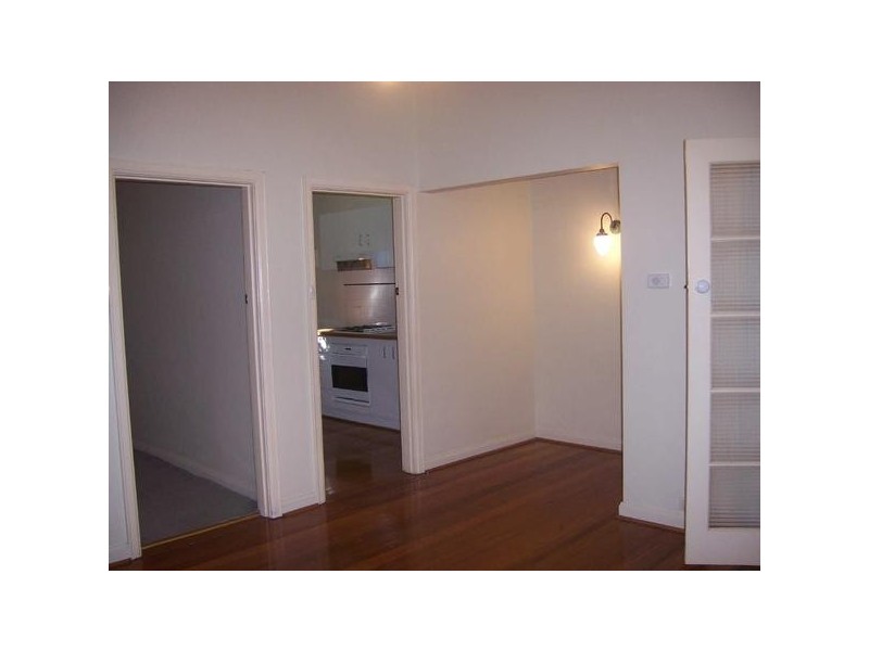 5/9  Eildon Rd, St Kilda VIC 3182