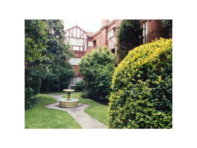 5/9  Eildon Rd, St Kilda VIC 3182