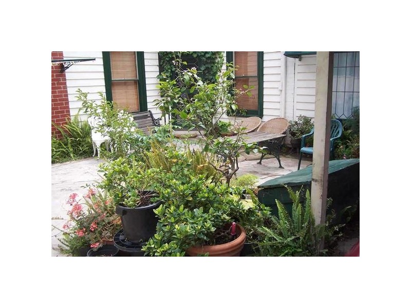 2/2  Foster Ave, St Kilda VIC 3182