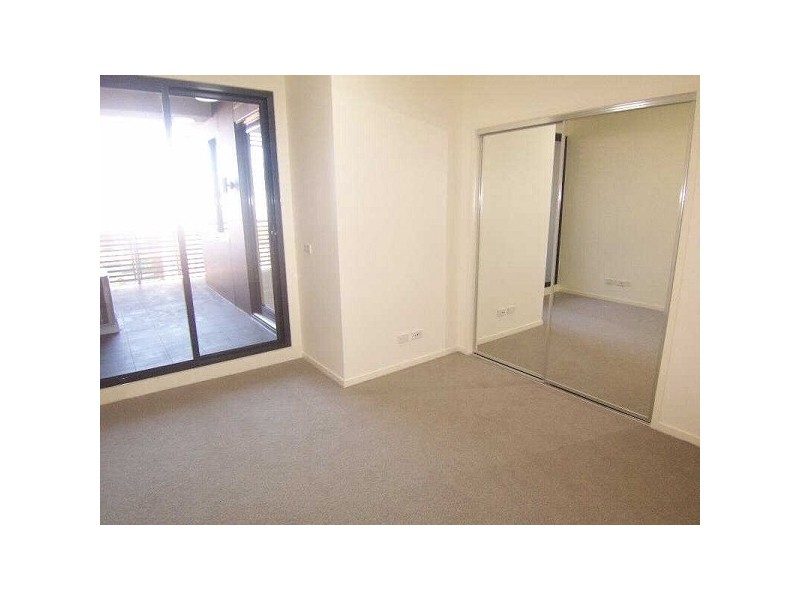 304/216  Rouse Street, Port Melbourne VIC 3207