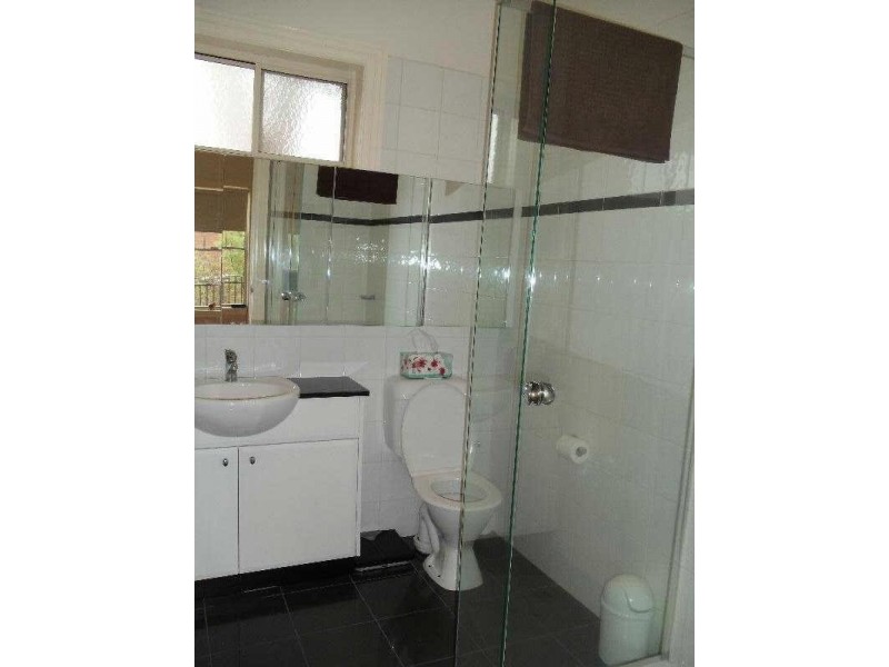 1A/75a  Fitzroy St, St Kilda VIC 3182