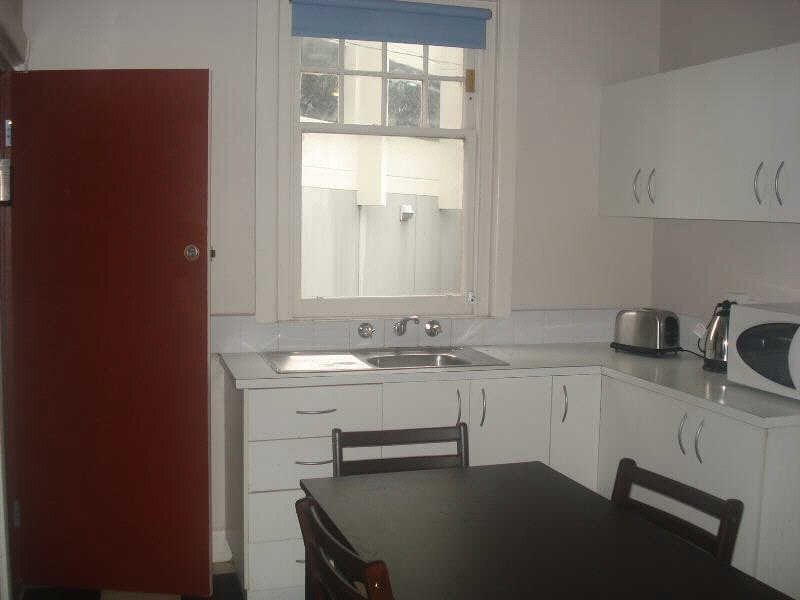 3/5  Belford Street, St Kilda VIC 3182