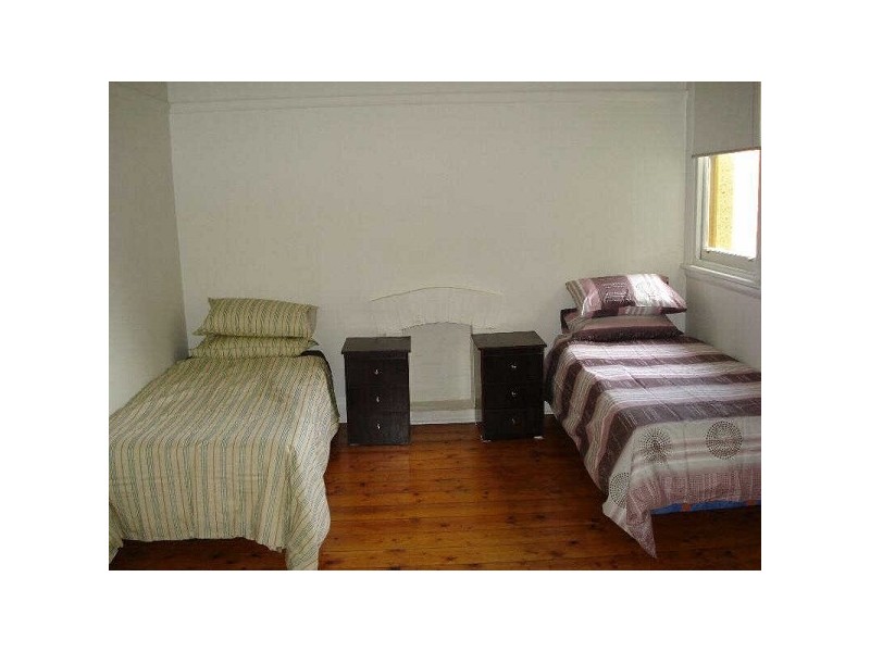 8/28  Grey Street, St Kilda VIC 3182