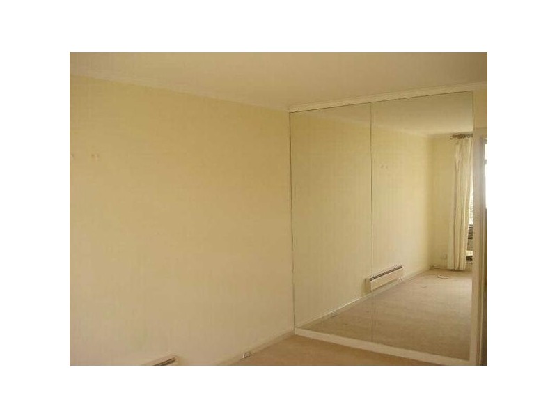 17/36  Waterloo Crescent, St Kilda VIC 3182