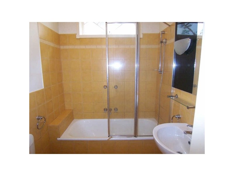 1/14  Jackson Street, St Kilda VIC 3182