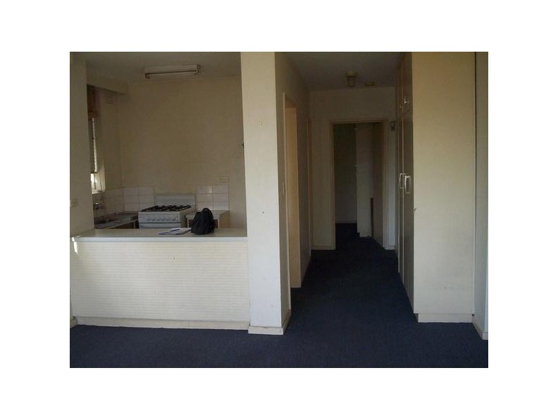 2/9  Greig Court, Elwood VIC 3184