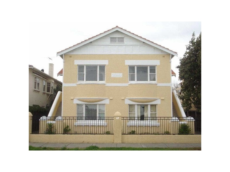 4/67  Marine Parade, St Kilda VIC 3182