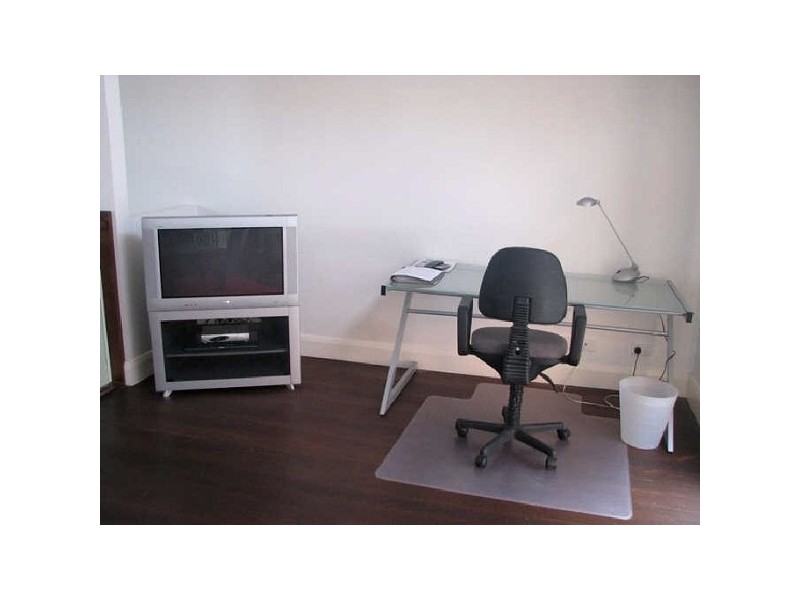 3  Little Withers Street, Albert Park VIC 3206