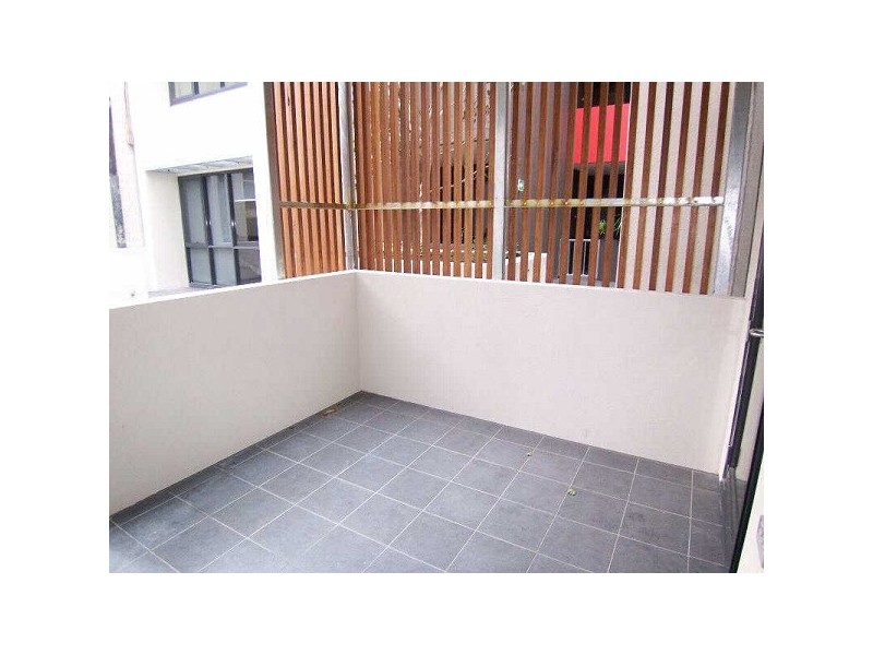 202/216  Rouse Street, Port Melbourne VIC 3207