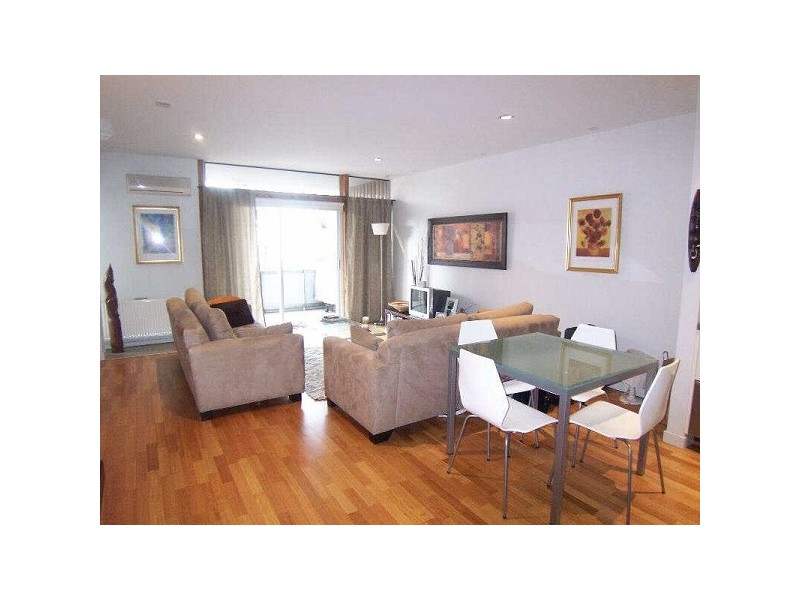 305/7  Greeves Street, St Kilda VIC 3182