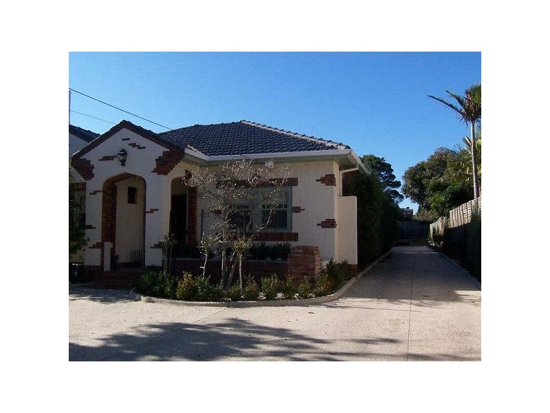 10B  College Street, Elsternwick VIC 3185