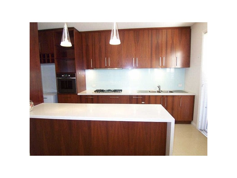 10B  College Street, Elsternwick VIC 3185