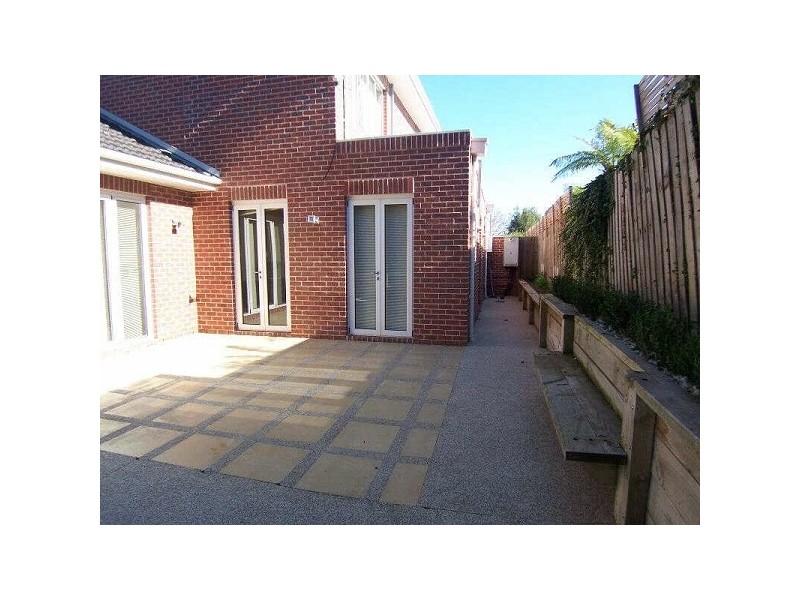 10B  College Street, Elsternwick VIC 3185