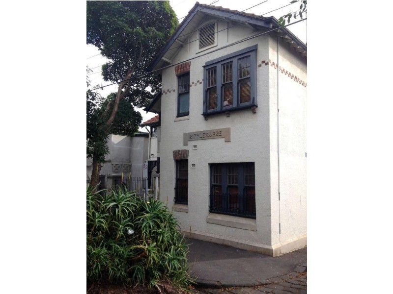 2/2A  Dalgety Street, St Kilda VIC 3182