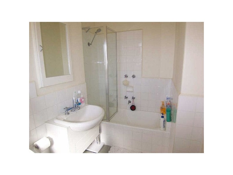 20/27  Mitford Street, St Kilda VIC 3182