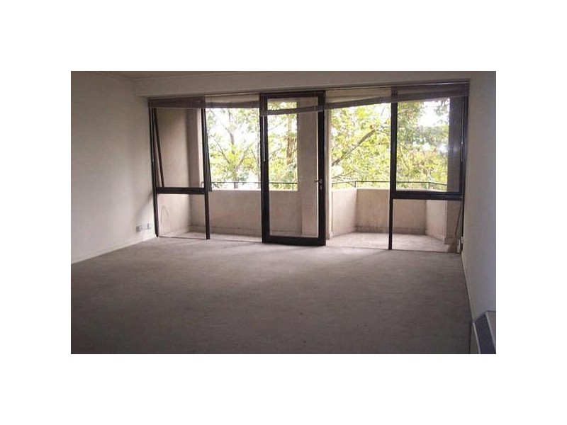 9/135 Fitzroy Street, St Kilda VIC 3182