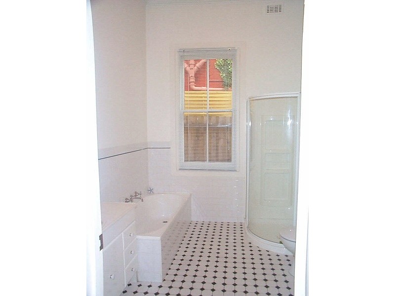 58  Clyde St, St Kilda VIC 3182