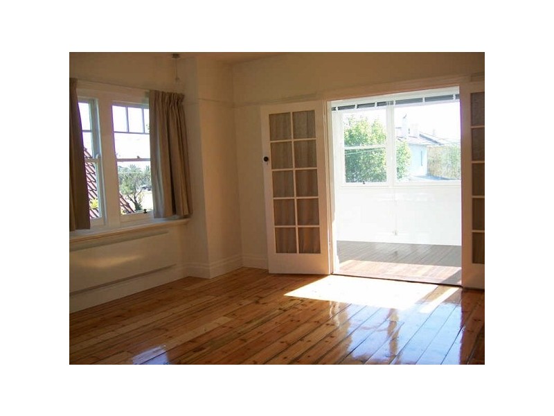 04/372  Barkly St, Elwood VIC 3184