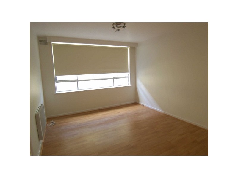 12A/44  Alexandra St, St Kilda East VIC 3183